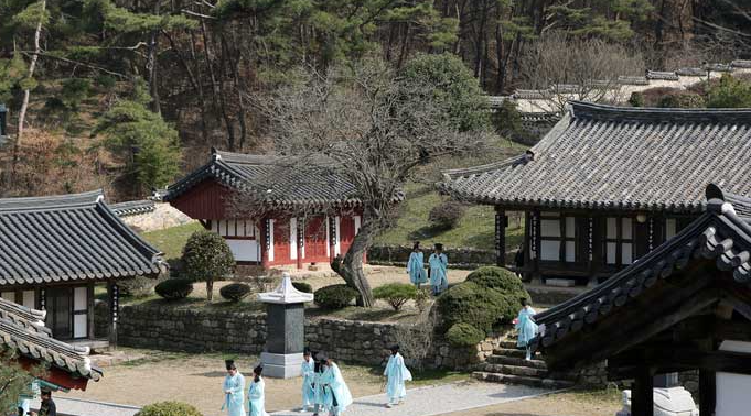 월봉서원의 다시(茶時)와 살롱 드 월봉